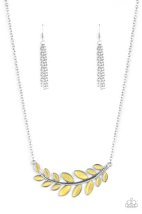 Frosted Foliage Yellow Short Necklace