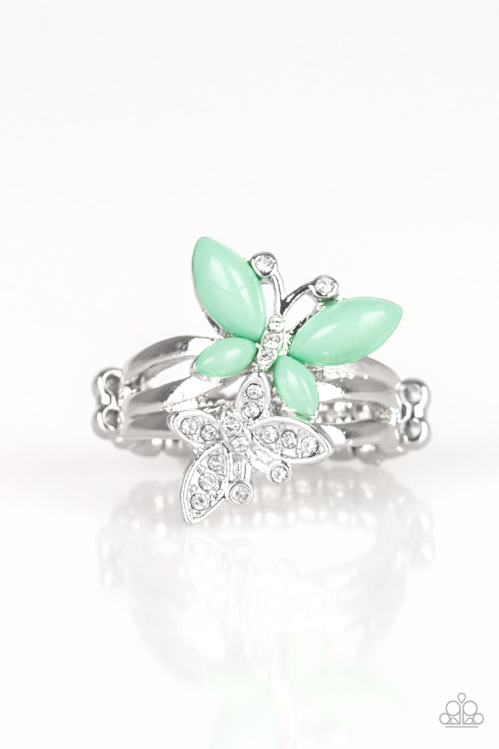 Paparazzi Flutter Flirt Green Ring Butterfly