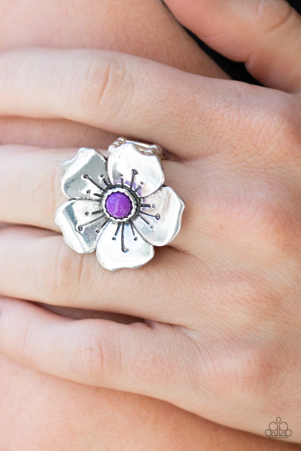 Boho Blossom Ring with Flower Shape - Choose from Pink or Purple