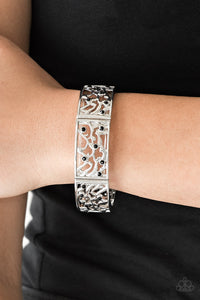 Paparazzi Yours and Vine Stretchy Black Vine-like Filigree Bracelet