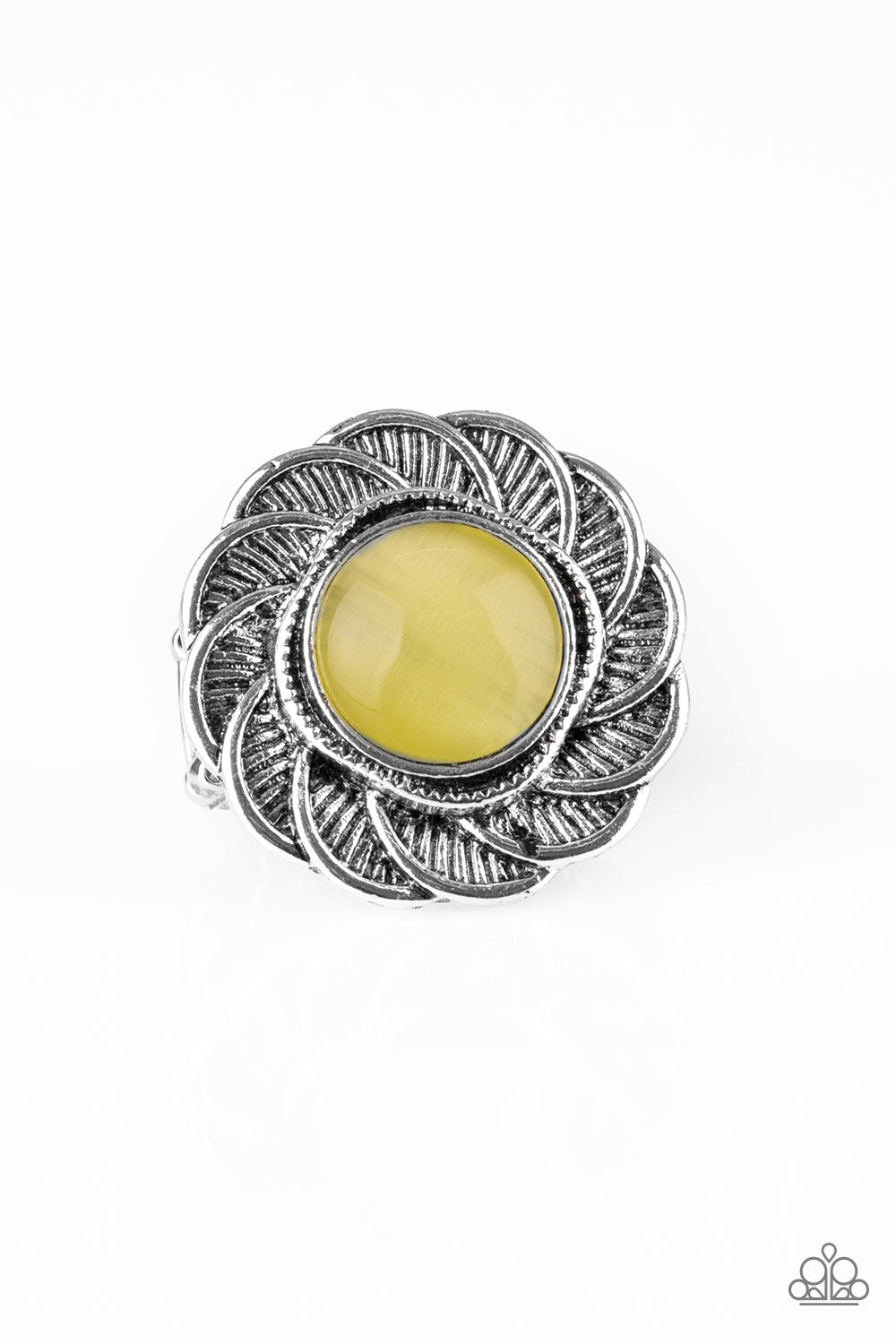 Paparazzi Gardenia Glow Yellow Moonstone Ring with Floral Frame