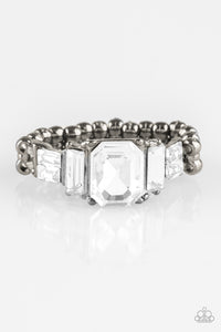 Paparazzi Born to Rule Ring - Choose from Brass or Black