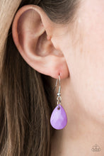 Load image into Gallery viewer, Fashion Fix Glimpses of Malibu July 2020 Colorfully Clustered Purple Necklace
