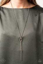 Load image into Gallery viewer, Knockout Knot Black Necklace Fashion Fix
