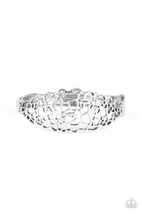 Paparazzi - Airy Asymmetry - Silver Bangle Hinged Bracelet