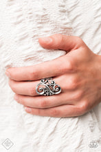 Load image into Gallery viewer, Musical Motif - Silver Fashion Fix Ring
