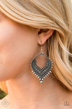 Load image into Gallery viewer, Sunset Sightings Silver Fashion Fix Trend Blend Nov 2019
