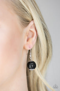 Carefree Cococay Black Long Wood Necklace