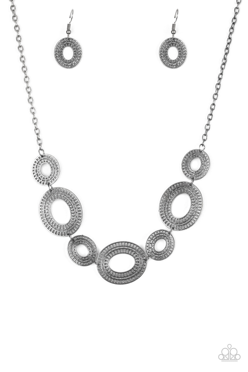 Paparazzi - Basically Baltic - Gunmetal Black Necklace