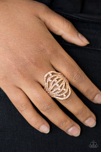 Paparazzi - Stratospheric - Gold Ring