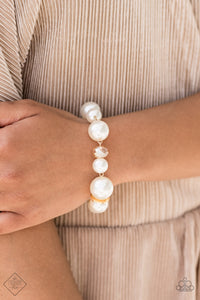 Glamour Gamble Gold White Pearl Stretch Fashion Fix Bracelet