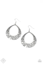 Load image into Gallery viewer, Vineyard Venture Silver Earrings
