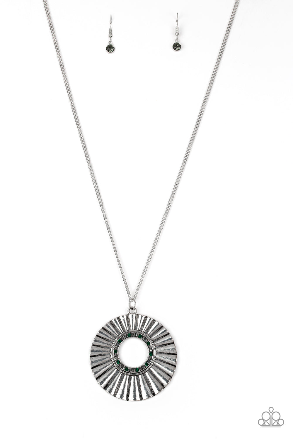 Paparazzi- Chicly Centered - Multicolor Necklace