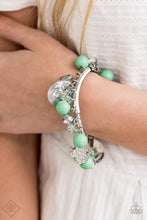 Load image into Gallery viewer, Charming Treasure Green Bracelet
