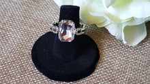 Load image into Gallery viewer, Paparazzi Feast Your Eyes White Ring
