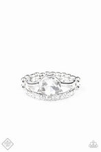 Load image into Gallery viewer, Fashion Fix Fiercely 5th Avenue Center Stage Shimmer Ring
