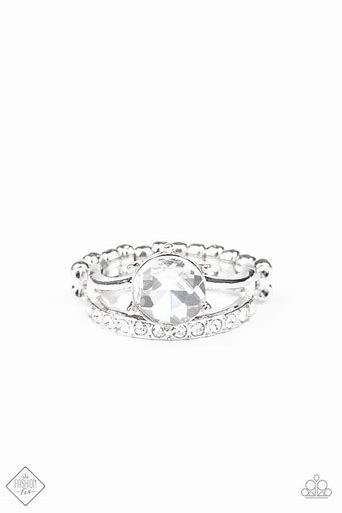 Fashion Fix Fiercely 5th Avenue Center Stage Shimmer Ring