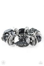 Load image into Gallery viewer, Glaze of Glory Black Bracelet Blockbuster
