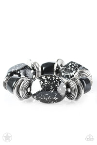 Glaze of Glory Black Bracelet Blockbuster