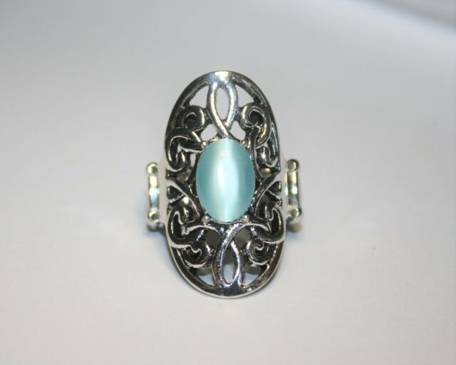 Gleam Big Blue Ring with Cat's Eye Stone - Fashion Fix Exclusive July 2020