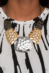 Haute Plates Multicolor Necklace