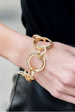 Load image into Gallery viewer, Fashion Fix Magnificent Musings May 2020 Complete Trend Blend
