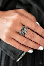 Load image into Gallery viewer, Fashion Fix Magnificent Musings - Join Forces Silver Ring - December 2019
