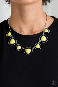 Paparazzi - Make a Point Pyramid Shape Necklace - Choose from Black, Green or Yellow