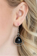 Load image into Gallery viewer, Paparazzi - Make a Point Pyramid Shape Necklace - Choose from Black, Green or Yellow
