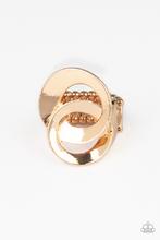 Paparazzi Pro Top Spin Gold Ring