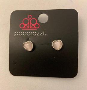 Paparazzi - Starlet Shimmer - Heart Post Earrings with Cat's Eye Stone - SS10