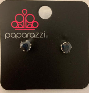 Paparazzi - Starlet Shimmer - Heart Shaped Rhinestone Post Earrings - SS11