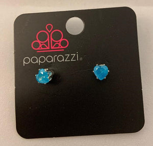 Paparazzi - Starlet Shimmer - Heart Shaped Rhinestone Post Earrings - SS11