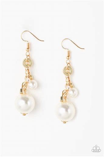 Paparazzi Timeless Traditional Gold Pearl Earrings