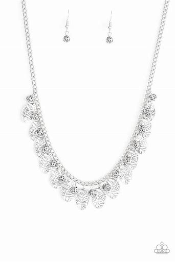 Paparazzi - Vintage Gardens - Silver Necklace with an antique finish and floral embossed frames