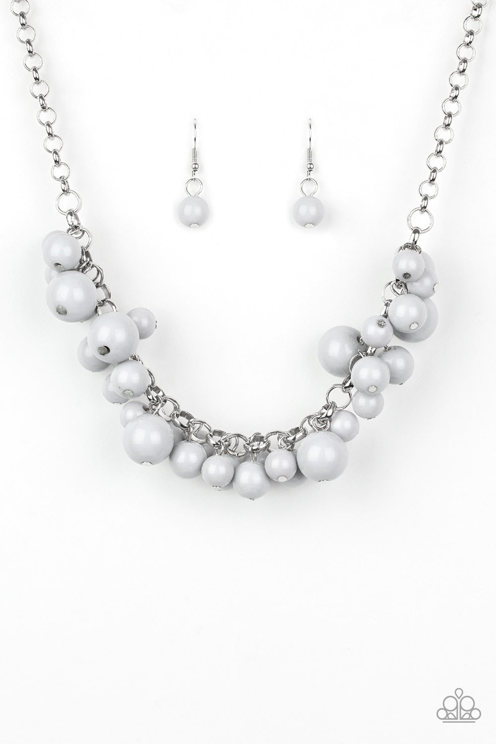 Paparazzi - Walk This Broadway - Silver Necklace