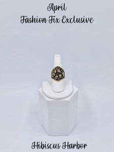 Paparazzi - Hibiscus Harbor Brass Floral Ring - Fashion Fix Exclusive April 2022