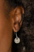 Load image into Gallery viewer, Paparazzi - Treasure Tour - Short Brown Cat&#39;s Eye Necklace
